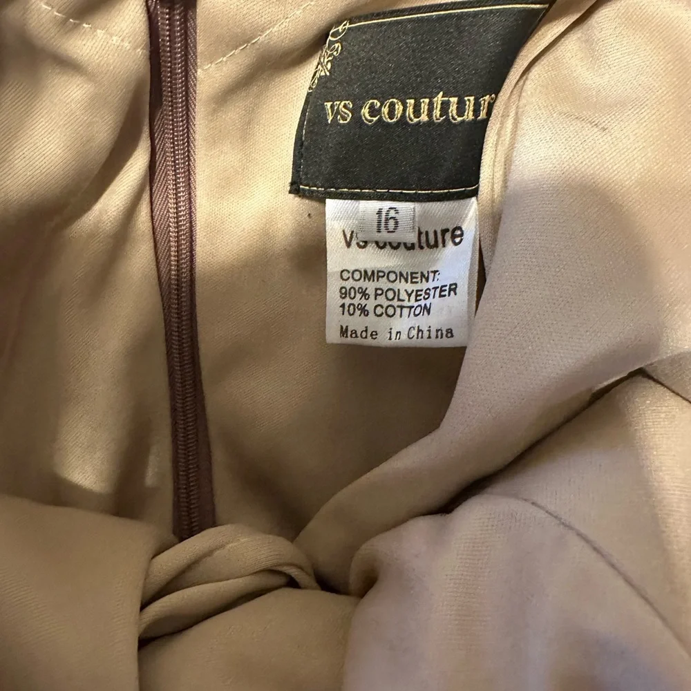 Elegant Champagne Evening Gown - Picture 3 of 5